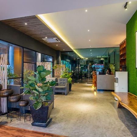 Nap Hotel Johor Bahru Esterno foto
