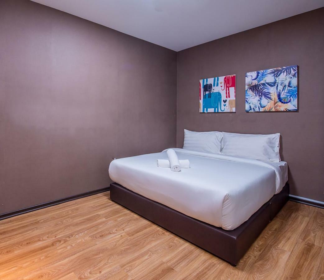 Nap Hotel Johor Bahru Esterno foto