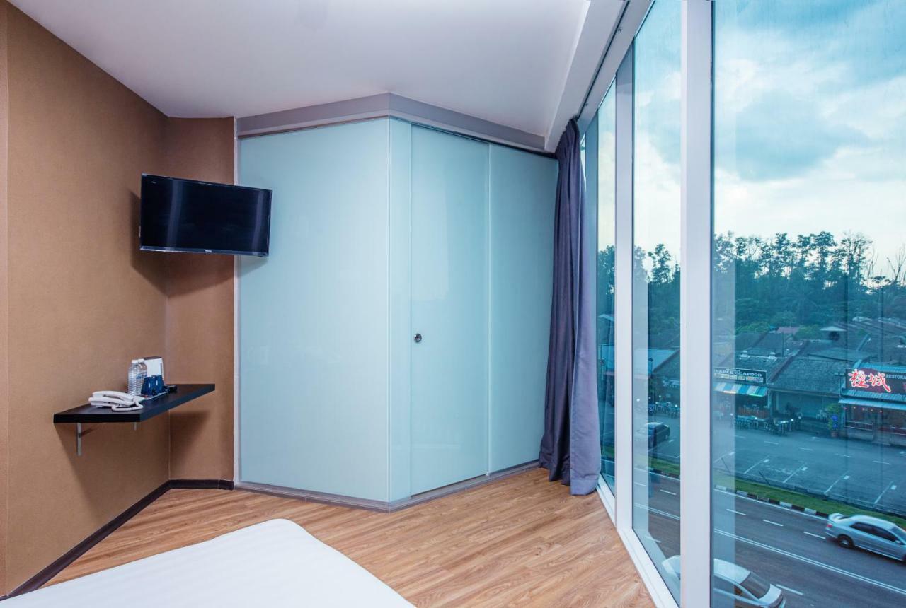 Nap Hotel Johor Bahru Esterno foto